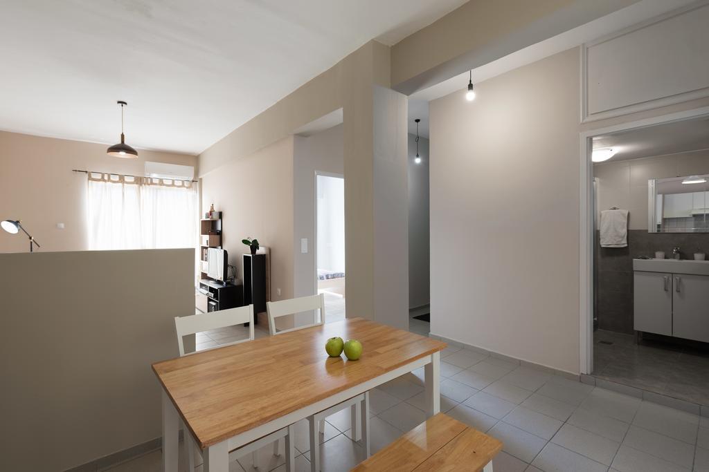 Central Luxury Apartment 罗希姆诺 外观 照片